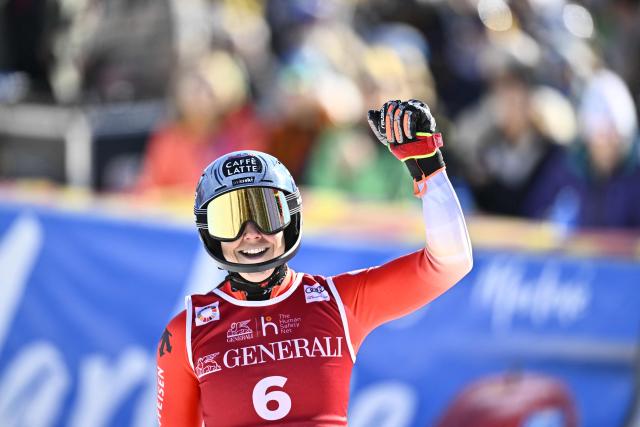Switzerland's Wendy Holdener reacts after competing in the second run of the Women's Slalom race during the FIS Ski World Cup event in Are, Sweden, on March 15, 2026. (Photo by Pontus LUNDAHL / TT News Agency / AFP) / Sweden OUT
