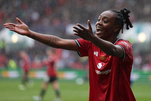 Manchester United's French forward #09 Melvine Malard appeals to the officials during the English Women's League Cup final football match between Chelsea and Manchester United at Ashton Gate stadium in Bristol, south-west England on March 15, 2026. (Photo by Adrian Dennis / AFP)