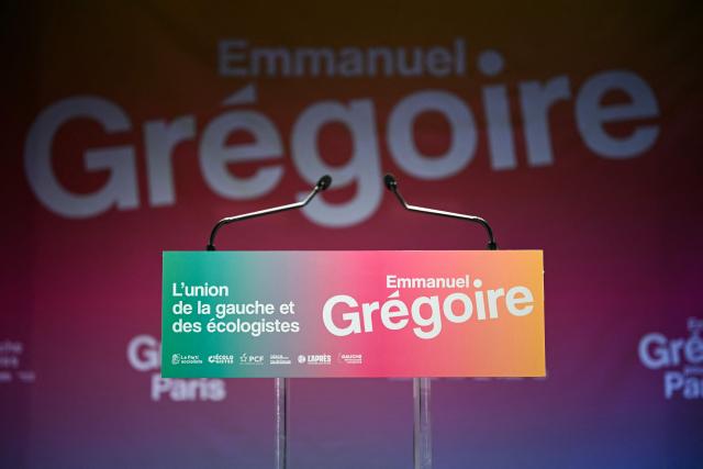 This photograph shows an empty lectern displayed ahead of Socialist party (PS) mayoral candidate in Paris, Emmanuel Gregoire's speech following the results of the first round of France's 2026 municipal elections in Paris on March 15, 2026. (Photo by Bertrand GUAY / AFP)