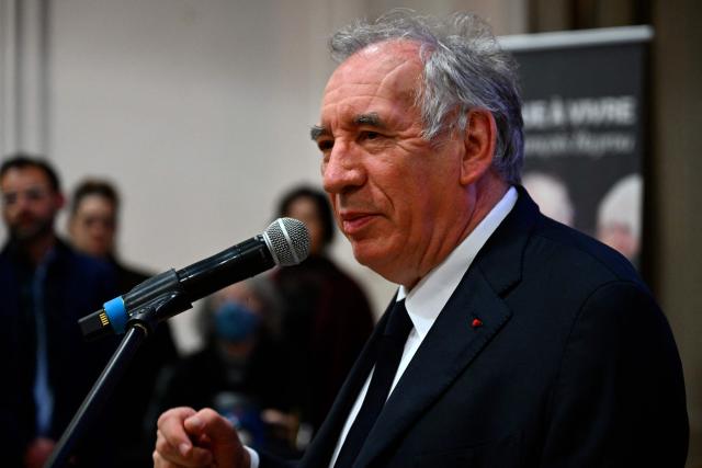 Incumbent mayor of Pau and centrist MoDem party candidate for re-election Francois Bayrou speaks following the results of the first round of France's 2026 municipal elections in Pau, southwestern France, on March 15, 2026. Bayrou announced on Sunday that he was leading in the first round of the local elections in Pau, where he has been mayor since 2014. (Photo by GAIZKA IROZ / AFP)