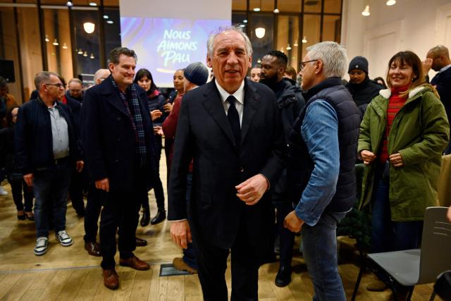Incumbent mayor of Pau and centrist MoDem party candidate for re-election Francois Bayrou arrives to speak following the results of the first round of France's 2026 municipal elections in Pau, southwestern France, on March 15, 2026. Bayrou announced on Sunday that he was leading in the first round of the local elections in Pau, where he has been mayor since 2014. (Photo by GAIZKA IROZ / AFP)