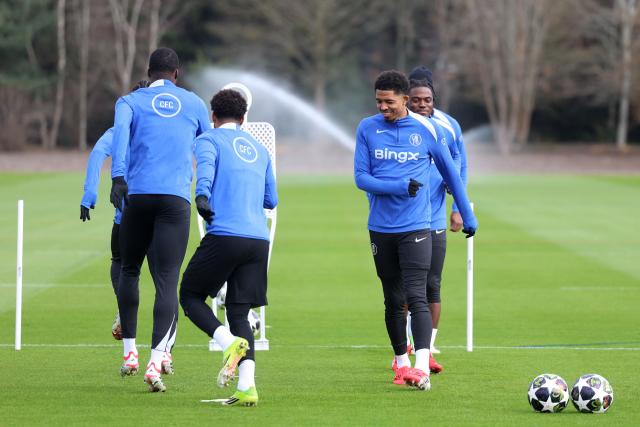 Chelsea's French defender #29 Wesley Fofana smiles as he takes part in a team training session at the Chelsea training ground in Cobham, west of London on March 16, 2026, on the eve of their UEFA Champions League, Last 16 second leg football match against Paris Saint-Germain (PSG). (Photo by Toby Shepheard / AFP)