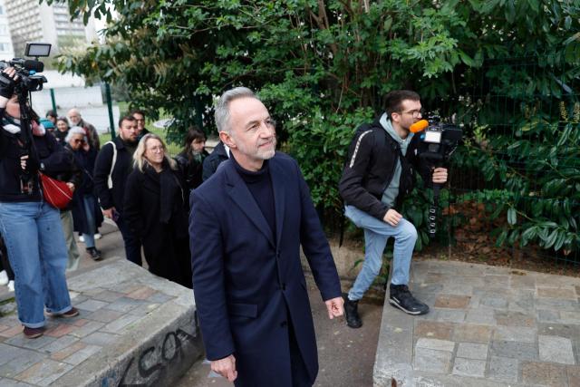 Socialist party (PS) mayoral candidate for Paris Emmanuel Gregoire (C) strolls through the Olympiades neighbourhood as part of his electoral campaign in Paris on March 16, 2026, a day after the first round of municipal elections in France. In Paris, Socialist candidate Emmanuel Gregoire is in the lead ahead of former culture minister Rachida Dati. Gregoire has promised to carry on the legacy of outgoing Socialist mayor Anne Hidalgo, including increasing the number of bike lanes and green spaces and improving public housing in the densely populated city of two million people. (Photo by GEOFFROY VAN DER HASSELT / AFP)