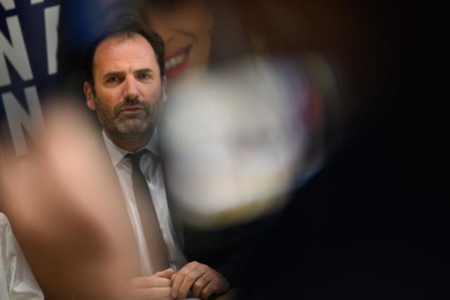 Les Republicains (LR) right wing party candidate for Mayor of Nantes, Foulques Chombart de Lauwe attends a press conference a few days before the second round of France's 2026 municipal elections in Nantes, western France on March 17, 2026. (Photo by Loic VENANCE / AFP)