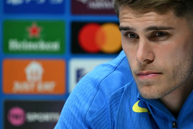 Tottenham Hotspur's Dutch defender #37 Micky van de Ven attends a press conference at the Tottenham training centre in Enfield, north London, on March 17, 2026, the eve of their UEFA Champions League  Last 16, second-leg football match against Atletico Madrid. (Photo by JUSTIN TALLIS / AFP)