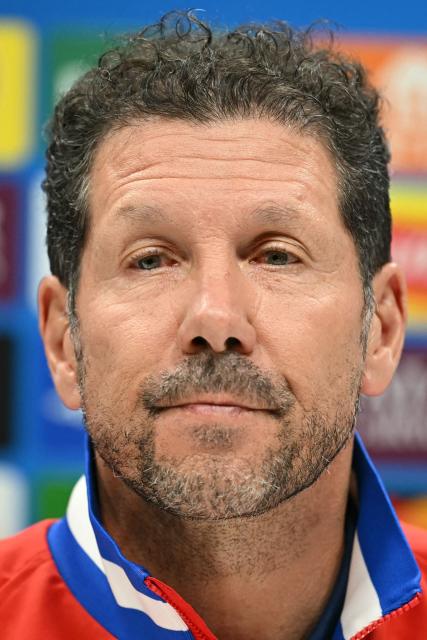 Atletico Madrid's Argentinian coach Diego Simeone attends a press conference at Tottenham Hotspur Stadium in north London, on March 17, 2026, on the eve of their UEFA Champions League last 16 second leg football match against Tottenham Hotspur. (Photo by JUSTIN TALLIS / AFP)