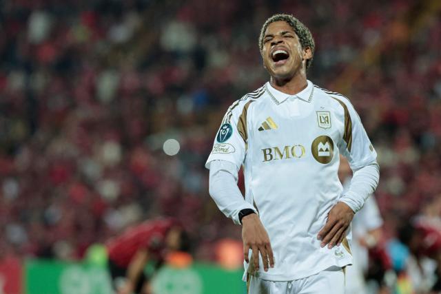 TOPSHOT - Los Angeles FC's Venezuelan forward #30 David Martinez celebrates scoring his team's second goal during the CONCACAF Central American Cup round of 16 second leg football match between Costa Rica's Alajuelense and US' Los Angeles FC at the Alejandro Morera Soto Stadium in Alajuela, Costa Rica on March 17, 2026. (Photo by JOHN DURAN / AFP)