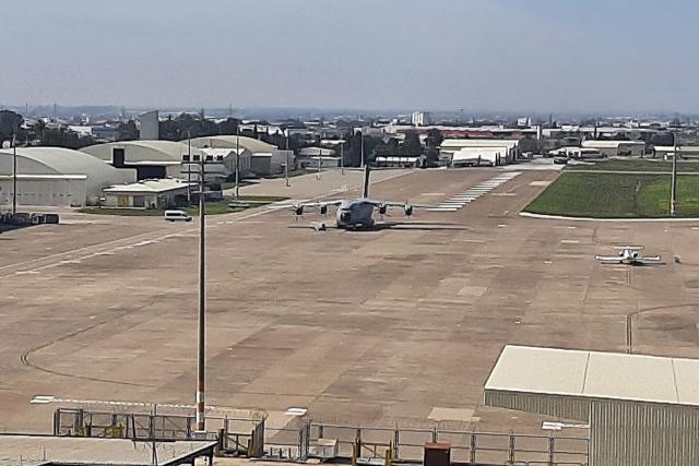 This photograph shows a military transport aircraft Airbus A400M Atlas parked at the Incirlik air base in Adana, south-eastern Turkey, on March 18, 2026. Turkey's defence ministry said on March 18, 2026 NATO was deploying a new Patriot missile battery at Incirlik air base, just days after a third ballistic missile from Iran was shot down. (Photo by Burcin GERCEK / AFP)