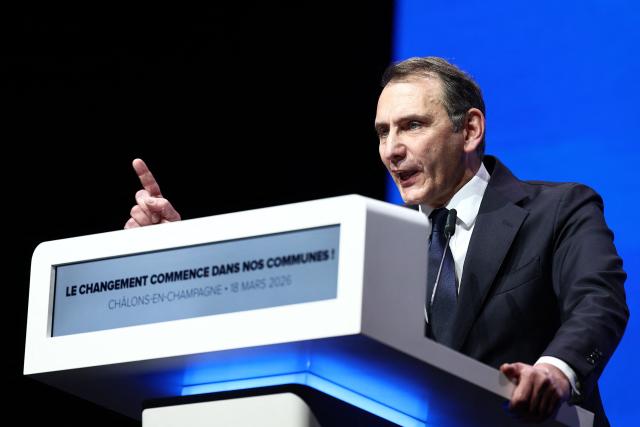 Rassemblement National's MP Laurent Jacobelli gestures as he speaks during a party rally following the results of the first round of France's 2026 municipal elections, in Chalons-en-Champagne, on March 17, 2026. (Photo by Sameer AL-DOUMY / AFP)