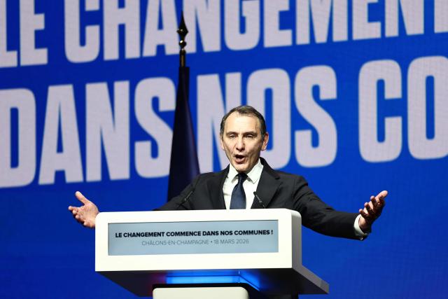 Rassemblement National's MP Laurent Jacobelli gestures as he speaks during a party rally following the results of the first round of France's 2026 municipal elections, in Chalons-en-Champagne, on March 17, 2026. (Photo by Sameer AL-DOUMY / AFP)