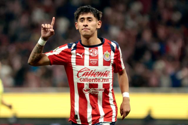 Guadalajara's midfielder #226 Santiago Sandoval celebrates scoring his team's second goal during the Liga MX Clausura football match between Guadalajara and Leon at the Akron Stadium in Guadalajara, Mexico, on March 18, 2026. (Photo by Ulises Ruiz / AFP)