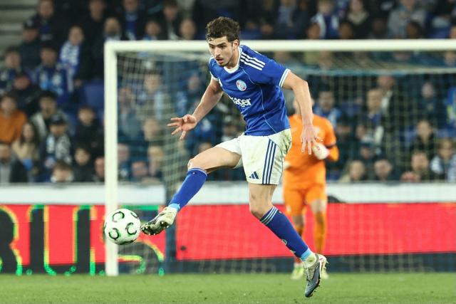 Strasbourg's Argentine forward #09 Joaquin Panichelli controls the ball during the UEFA Europa Conference League last 16 second leg football match between RC Strasbourg Alsace and Rijeka at the Stade de la Meinau in Strasbourg, eastern France, on March 19, 2026. (Photo by Frederick FLORIN / AFP)