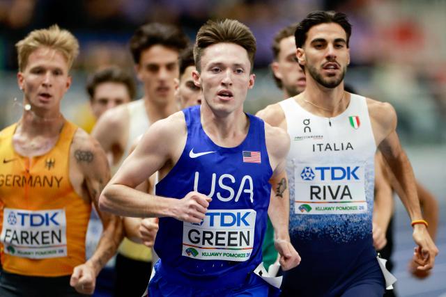 Italy's Federico Riva (R) competes with USA's Nathan Green, Germany's Robert Farken and other athletes in the men's 1500 metres heat 1 during the World Athletics Indoor Championships Kujawy Pomorze 2026 in Torun, Poland on March 20, 2026. (Photo by Wojtek RADWANSKI / AFP)