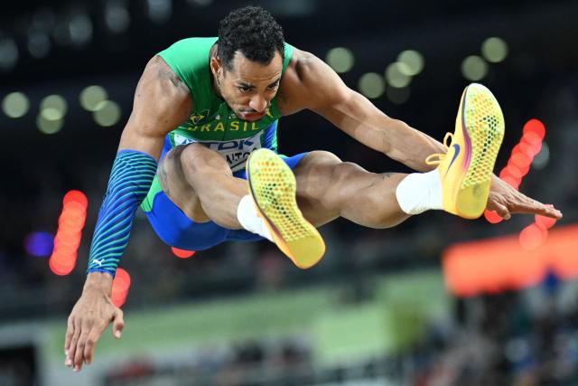 Brazil's Almir Dos Santos competes in the men's final triple jump event during the World Athletics Indoor Championships Kujawy Pomorze 2026 in Torun, Poland on March 20, 2026. (Photo by Kirill KUDRYAVTSEV / AFP)