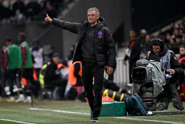 Paris Saint-Germain's Spanish headcoach Luis Enrique reacts during during the French L1 football match between OGC Nice and Paris Saint-Germain at the Allianz Riviera stadium in Nice, southern France, on March 21, 2026. (Photo by Miguel MEDINA / AFP)