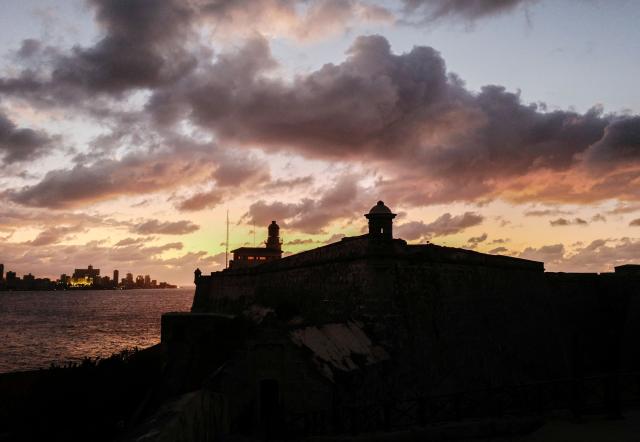 General view during a nation wide blackout in Havana on March 21, 2026. A power outage struck the entire island of Cuba on March 21, 2026, the energy ministry said, in the second nationwide blackout in less than a week as its grid struggles under a US oil blockade. (Photo by ADALBERTO ROQUE / AFP)