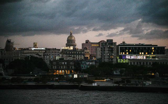 General view during a nation wide blackout in Havana on March 21, 2026. A power outage struck the entire island of Cuba on March 21, 2026, the energy ministry said, in the second nationwide blackout in less than a week as its grid struggles under a US oil blockade. (Photo by ADALBERTO ROQUE / AFP)