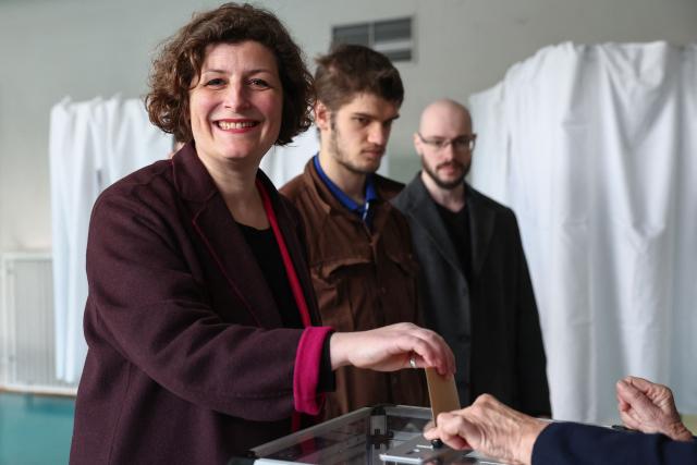Strasbourg's incumbent mayor and Les Ecologistes candidate for re-election Jeanne Barseghian casts her ballot during the second round of France's 2026 municipal elections in Strasbourg, eastern France on March 22, 2026. (Photo by FREDERICK FLORIN / AFP)