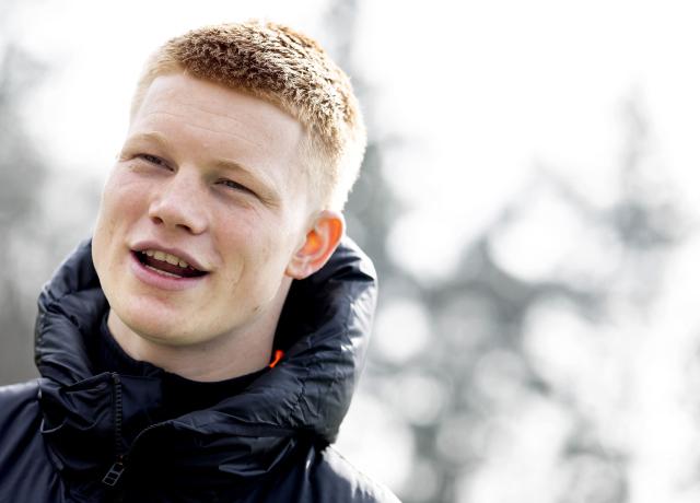Netherlands' midfielder Kees Smit poses before a training session ahead of the Netherlands national team's friendly football match against Norway in Zeist on March 24, 2026. (Photo by Koen van Weel / ANP / AFP) / Netherlands OUT