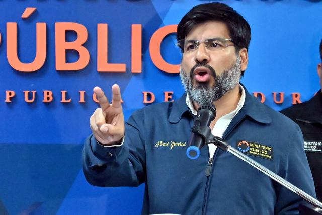 Honduras' attorney general, Johel Zelaya, gestures as he speaks during a press conference at the Public Prosecutor's Office of Honduras in Tegucigalpa on March 31, 2025. On March 23, 2026, the right-wing-controlled Honduran Congress suspended Attorney General Johel Zelaya, who is close to the previous left-wing government, in order to impeach him on charges of abuse of authority and persecution during last November’s elections. (Photo by Orlando SIERRA / AFP)
