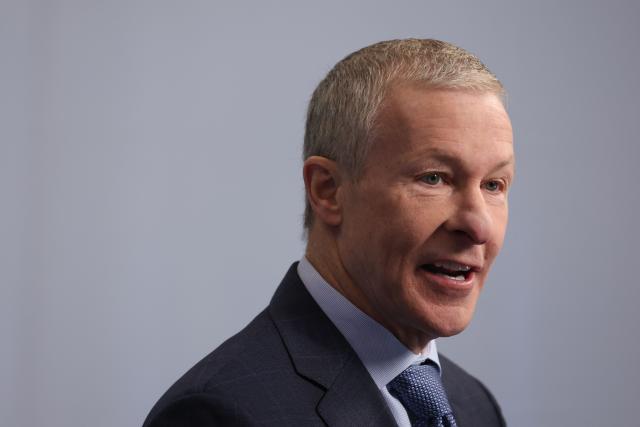 United Airlines CEO Scott Kirby speaks during a media event showcasing the airline's new premium "Elevated" aircraft interior at Los Angeles International Airport (LAX) in Los Angeles, California, on March 24, 2026. (Photo by Patrick T. Fallon / AFP)