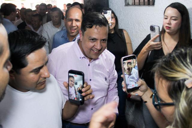 (FILES) Venezuelan political activist Javier Tarazona greets supporters after his release from prison in San Cristobal, Tachira state, Venezuela on February 23, 2026. The Venezuelan courts refused on March 24, 2026 to grant amnesty to the well-known activist Javier Tarazona, who was released on parole on 1 February after spending four years in prison on charges of "terrorism" and "treason". (Photo by JOHNNY PARRA / AFP)
