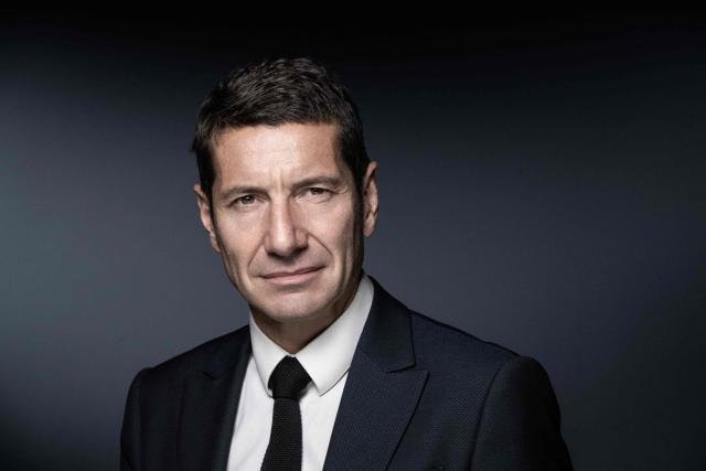 (FILES) Mayor of Cannes, David Lisnard, poses during a photo session in Paris on November 21, 2019. The mayor of Cannes, David Lisnard on March 25, 2026, announced he was leaving French rifght wing party Les Republicains (LR) condemning a "rigged" selection process for the presidential election. (Photo by JOEL SAGET / AFP)