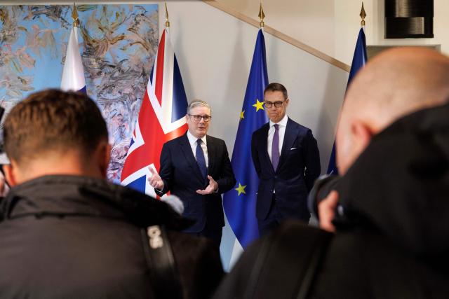 President of the Republic of Finland Alexander Stubb (R) greets Britain's Prime Minister Keir Starmer prior the Joint Expeditionary Force JEF Leaders’ Summit in Helsinki on March 26, 2026. (Photo by Seppo Samuli / Lehtikuva / AFP) / Finland OUT