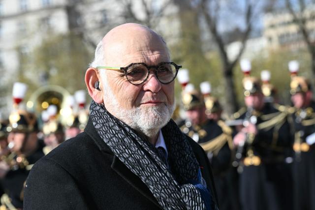 Former National Secreatry of the French Communist Party Robert Hue arrives at a national tribute to former French Prime Minister Lionel Jospin at the Hotel des Invalides in Paris on March 26, 2026. Born on July 12, 1937, former French prime minister Lionel Jospin, a Socialist who introduced the 35-hour work week and civil partnerships for gay couples, has died aged 88, his family said on March 23, 2026. (Photo by Bertrand GUAY / AFP)
