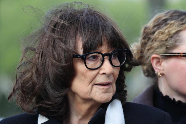 Wife of Lionel Jospin, French philosopher Sylviane Agacinski arrives at a national tribute to former French Prime Minister Lionel Jospin at the Hotel des Invalides in Paris on March 26, 2026. Born on July 12, 1937, former French prime minister Lionel Jospin, a Socialist who introduced the 35-hour work week and civil partnerships for gay couples, has died aged 88, his family said on March 23, 2026. (Photo by Ludovic MARIN / AFP)