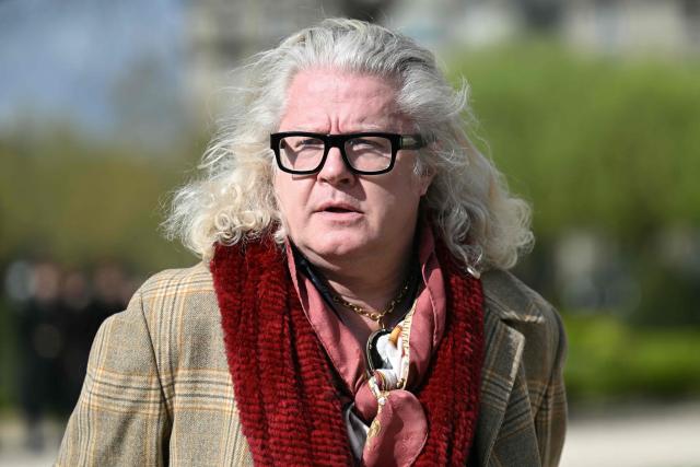 French collector Pierre-Jean Chalencon arrives at a national tribute to former French Prime Minister Lionel Jospin at the Hotel des Invalides in Paris on March 26, 2026. Born on July 12, 1937, former French prime minister Lionel Jospin, a Socialist who introduced the 35-hour work week and civil partnerships for gay couples, has died aged 88, his family said on March 23, 2026. (Photo by Bertrand GUAY / AFP)