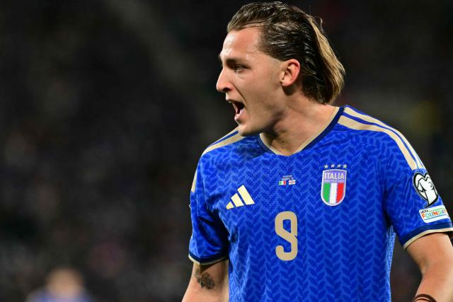Italy's forward #09 Mateo Retegui reacts during the play-off FIFA World Cup 2026 European qualification semi-final football match between Italy and North Ireland at the Gewiss stadium in Bergamo, on March 26, 2026. (Photo by Stefano RELLANDINI / AFP)