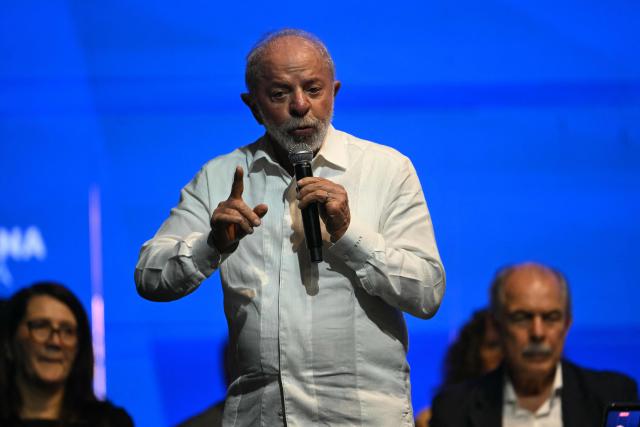 Brazil's President Luiz Inacio Lula da Silva gestures as he speaks during an event to announce investments as part of the Caravana Federativa program in Niteroi, Brazil, on March 26, 2026. (Photo by Mauro PIMENTEL / AFP)
