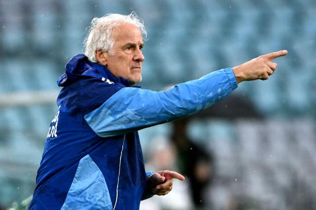 Curacao’s head coach Fred Rutten gestures during the international friendly football match between Curacao and China at Stadium Australia in Sydney on March 27, 2026. (Photo by SAEED KHAN / AFP)