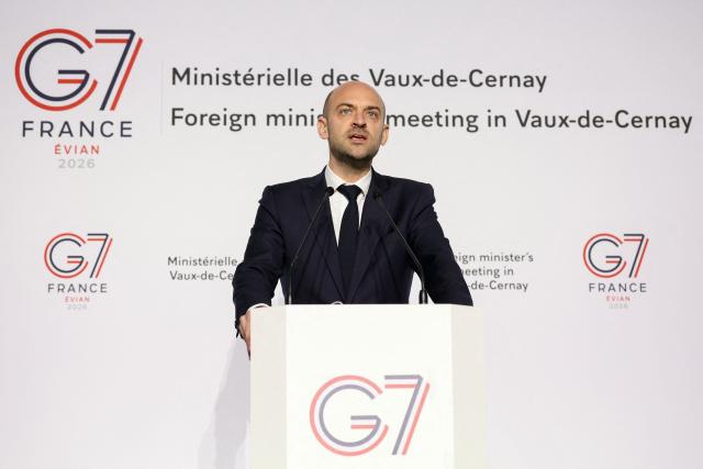 TOPSHOT - France's Foreign Affairs Minister Jean-Noel Barrot delivers a press conference following a G7 Foreign Ministers' meeting at the Vaux-de-Cernay Abbey in Cernay-la-Ville outside Paris, on March 27, 2026. Foreign ministers from the G7 will take part part in a two-day meeting with European nations and allies seeking to narrow differences with the US on the Middle East war while keeping other crises like Ukraine and Gaza high on the agenda. (Photo by Alain JOCARD / AFP)