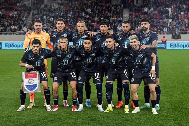 Paraguay's players pose for a team photo ahead of the friendly football match between Greece and Paraguay at the Georgios Karaiskaki Stadium in Athens on March 27, 2026.  (Photo by Aris MESSINIS / AFP)