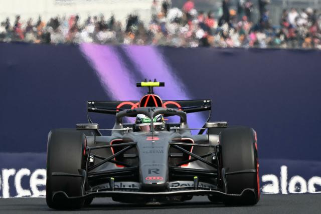 Audi's Brazilian driver Gabriel Bortoleto drives during the qualifying session ahead of the Formula One Japanese Grand Prix at the Suzuka circuit in Suzuka, Mie prefecture on March 28, 2026. (Photo by Toshifumi KITAMURA / AFP)