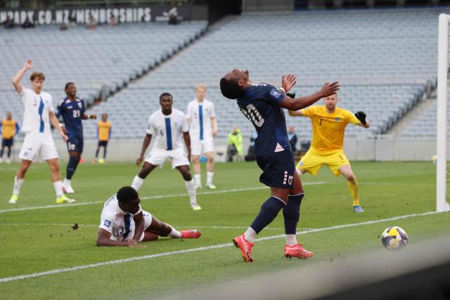 Cape Verde's Jovane Cabral (R) reacts during the international friendly football match between Cape Verde and Finland at Eden Park in Auckland on March 30, 2026. (Photo by Michael Bradley / AFP)