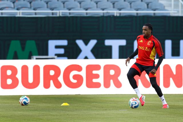 Belgium's defender Nathan Ngoy warms up during a training session at Soldier Field in Chicago, Illinois on 30 March 2026. Belgium is preparing for tomorrow's international friendly match against Mexico, in advance of the 2026 World Cup. (Photo by KAMIL KRZACZYNSKI / AFP)
