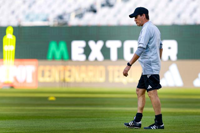 Belgium's coach Rudi Garcia walks on the field during a training session at Soldier Field in Chicago, Illinois on March 30, 2026. Belgium is preparing for tomorrow's international friendly match against Mexico, in advance of the 2026 World Cup. (Photo by KAMIL KRZACZYNSKI / AFP)