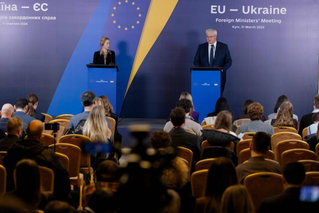 Ukraine's Foreign Minister Andrii Sybiga (R) and EU High Representative and Vice-President for Foreign Affairs and Security Policy Kaja Kallas (L) attend a press conference in Kyiv on March 31, 2026, amid the Russian invasion of Ukraine. (Photo by Tetiana DZHAFAROVA / AFP)
