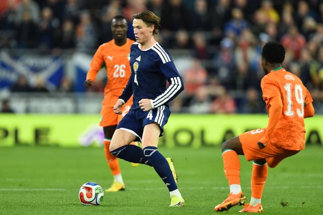 Scotland's midfielder #04 Scott McTominay (C) runs with the ball during the friendly international football match between Scotland and Ivory Coast at the Hill Dickinson Stadium in Liverpool, north west England on March 31, 2026.  (Photo by PETER POWELL / AFP)