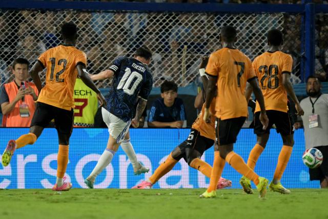 Argentina's forward #10 Lionel Messi shoots during a friendly football match between Argentina and Zambia at La Bombonera stadium in Buenos Aires on March 31, 2026. (Photo by JUAN MABROMATA / AFP)