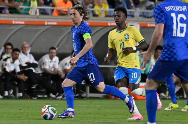 Croatia's midfielder #10 Luka Modric controls the ball during a friendly football match between Brazil and Croatia at Camping World Stadium in Orlando, Florida, on March 31, 2026. (Photo by MIGUEL J RODRIGUEZ CARRILLO / AFP)