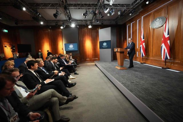 British Prime Minister Keir Starmer speaks during a press conference to update on the latest situation in the Middle East and how the government is supporting families at home at 10 Downing Street in London, on April 1, 2026. (Photo by Frank Augstein / POOL / AFP)