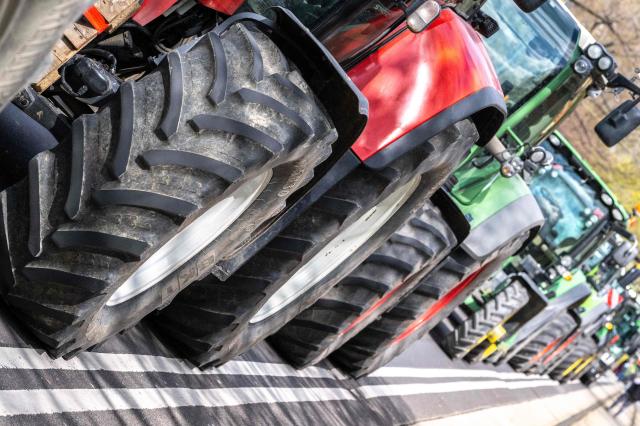 Framers protest in Vienna on April 1, 2026. A convoy of 300 tractors rolled through Vienna urging restaurants and supermarkets to label the origin of ingredients. (Photo by Joe Klamar / AFP)