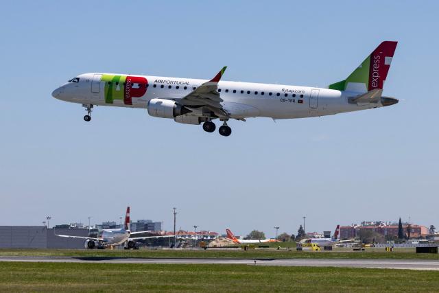 A TAP Air Portugal aircraft prepares to land at Humberto Delgado Airport in Lisbon on April 2, 2025. Air France-KLM said April 2, 2026 it had submitted an offer to take a minority stake in TAP Air Portugal, which is in the process of being privatised by the Portuguese government. (Photo by HENRIQUE CASINHAS / AFP)