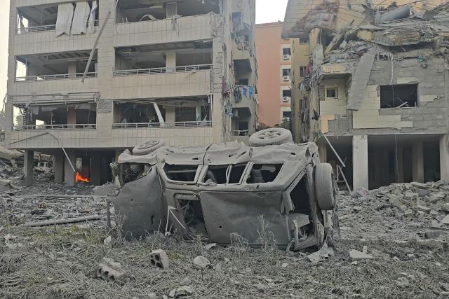 This photograph shows the destruction at the site of an Israeli airstrike in the Al Hosh area near the coastal Lebanese city of Tyre on April 4, 2026. The Israeli military said on April 3, it had struck more than 3,500 targets across Lebanon in the month since fighting with Iran-backed Hezbollah militants. Lebanon was drawn into the Middle East war on March 2 when Hezbollah launched attacks on Israel to avenge the killing of the Iranian leader. Israel has responded with broad strikes across Lebanon and a ground offensive. (Photo by Kawnat HAJU / AFP)
