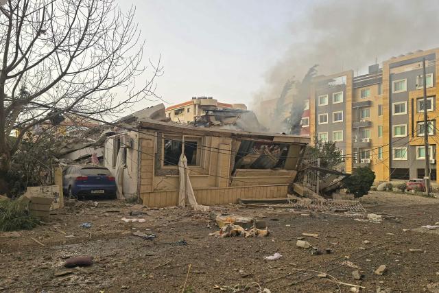 This photograph shows the destruction at the site of an Israeli airstrike in the Al Hosh area near the coastal Lebanese city of Tyre on April 4, 2026. The Israeli military said on April 3, it had struck more than 3,500 targets across Lebanon in the month since fighting with Iran-backed Hezbollah militants. Lebanon was drawn into the Middle East war on March 2 when Hezbollah launched attacks on Israel to avenge the killing of the Iranian leader. Israel has responded with broad strikes across Lebanon and a ground offensive. (Photo by Kawnat HAJU / AFP)