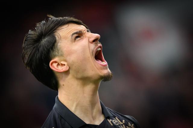 Rennes' French forward #09 Esteban Lepaul celebrates after scoring a penalty shot during the French L1 football match between Stade Brestois 29 (Brest) and Stade Rennais FC  at the Stade Francis-Le-Ble in Brest, western France, on April 4, 2026. (Photo by Loic VENANCE / AFP)